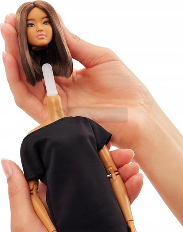 LALKA BARBIE SIGNATURE Barbie Basic Model 01, lalka kolekcjonerska JBH72