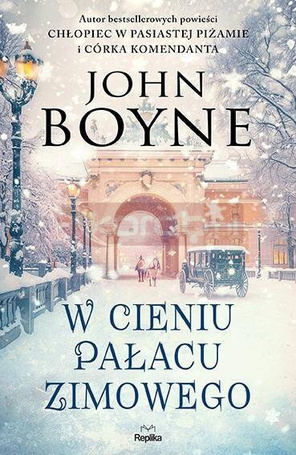 W cieniu Pałacu Zimowego