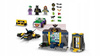 LEGO DC BATMAN 76272 JASKINIA BATMANA Z BATGIRL I JOKEREM zestaw klocków 4+