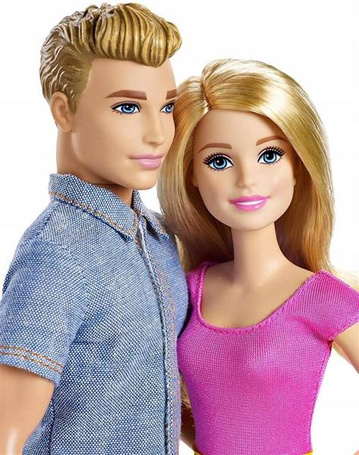 Lalka Barbie i Ken zestaw DLH76