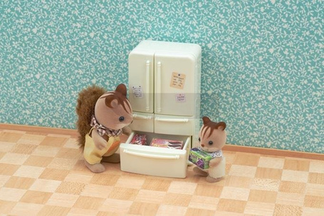 Sylvanian Families Wiejska kuchnia z lodówka