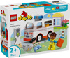 LEGO DUPLO 10447 Karetka z kierowcą, zestaw klocków dla dzieci +2 lat