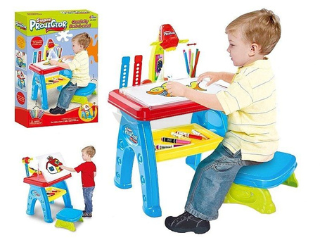 Stół edukacyjny z projektorem, krzesełko