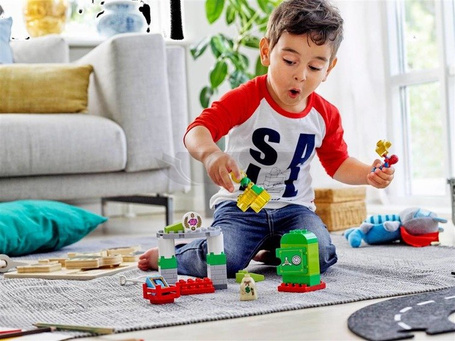 LEGO DUPLO 10893 Spider-Man vs. Electro