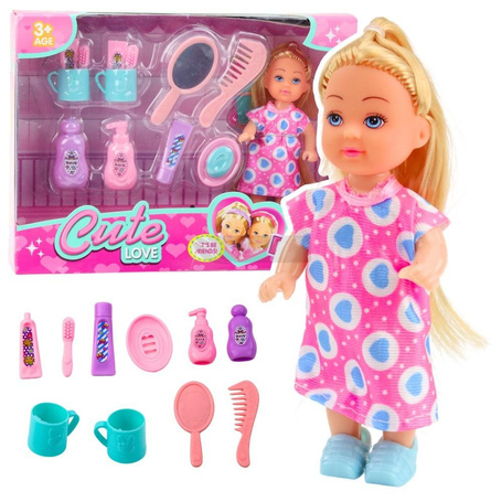 Mini laleczka z akcesoriami do pielęgnacji