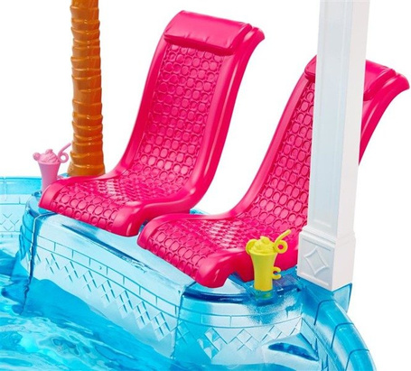 Lalka Barbie Basen ze zjeżdżalnią dla lalek DGW22