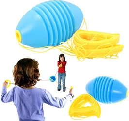 Piłka do przeciągania na sznurku