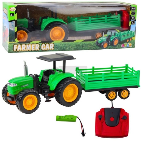 Traktor z przyczepą RC zielony