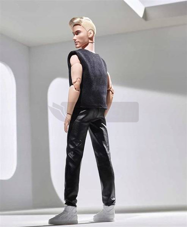 Lalka Barbie kolekcjonerska Ken Blond z brodą GTD90