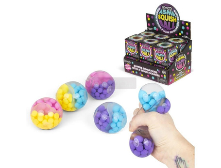 Piłka z przedzielonymi kuleczkami