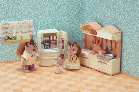 Sylvanian Families Wiejska kuchnia z lodówka