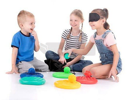 SENSORYCZNE DYSKI - GRA PAMIĘCIOWO DOTYKOWA