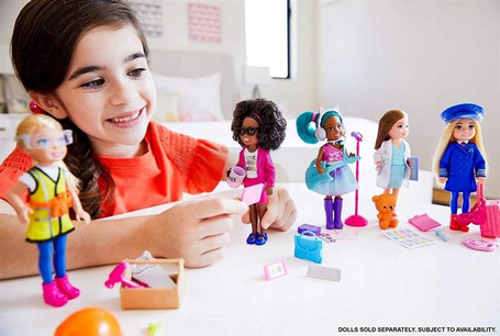 Lalka Barbie Chelsea kariera lekarz GTN88