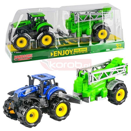 Traktor z opryskiwaczem MIX