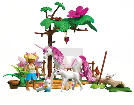 PLAYMOBIL 71839 Magiczna stajnia jednorożców dla mamy i źreb zestaw +4 lata