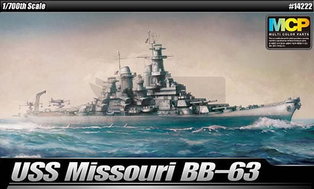 Model plastikowy BB-63 USS Missouri