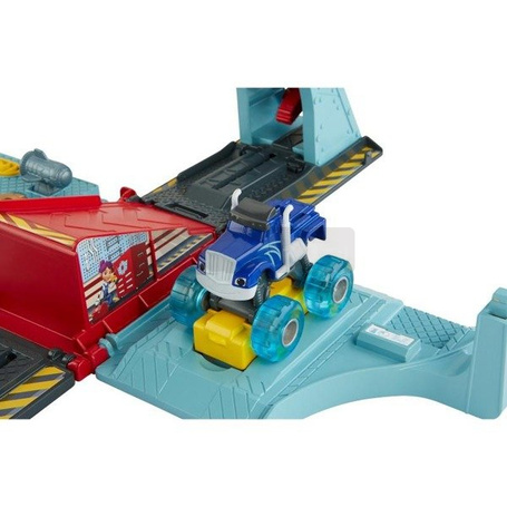 Fisher Price Zestaw Blaze i Warsztat ze skocznią Zderzakowo