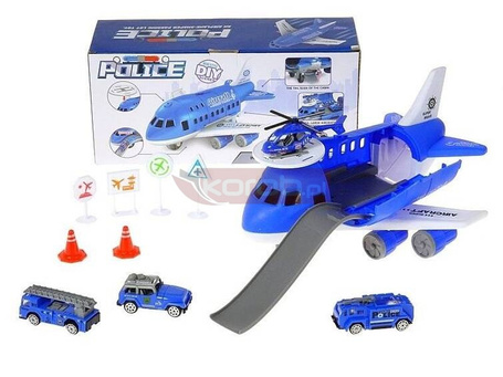 Baza lotnicza: samolot + pojazdy