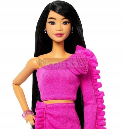 LALKA BARBIE DELUXE STYLE #2 w stroju w stylu Barbiecore HYV26