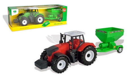 Traktor z napędem i maszyną mix