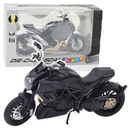 Motocykl metalowy ze światłem i dźwiękiem 1:12