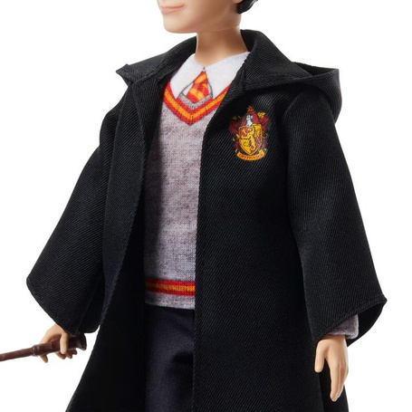 HARRY POTTER LALKA Harry Potter w mundurku Hogwartu + akcesoria JGM18