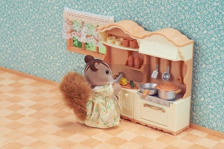 Sylvanian Families Wiejska kuchnia z lodówka
