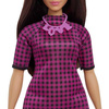 Lalka Barbie Fashionistas sukienka różowa kratka HBV20