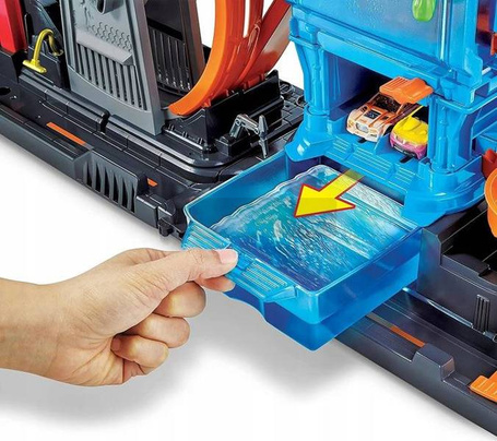 Hot Wheels zestaw Mega Myjnia Atak ośmiornicy GTT96