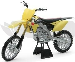 Suzuki RM-Z450 1:6