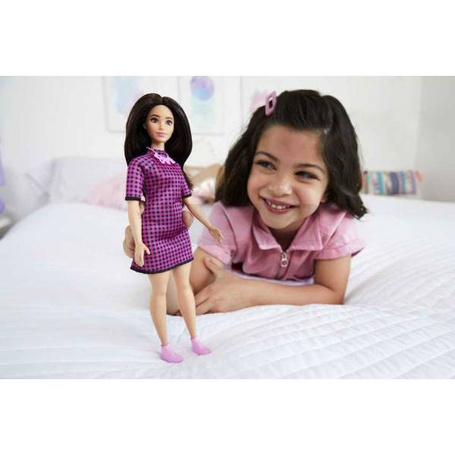 Lalka Barbie Fashionistas sukienka różowa kratka HBV20