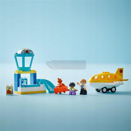LEGO DUPLO 10443 PIERWSZY RAZ NA LOTNISKU zestaw klocków dla dzieci +2 lata