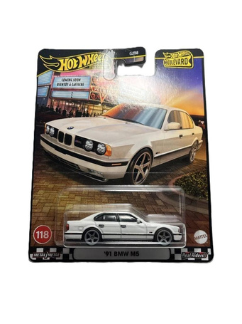 Hot Wheels Boulevard JBL24
