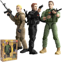 Żołnierz z bronią MIX