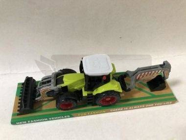 Traktor z maszyną rolniczą