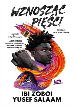 Wznosząc pięści