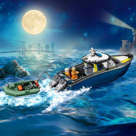 LEGO CITY 60456 POŚCIG ŁODZIĄ POLICYJNĄ zestaw klocków dla dzieci +6 lat