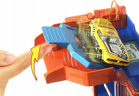 Hot Wheels zestaw Rajdowy parking i autko HDR28