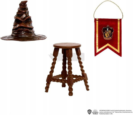 HARRY POTTER FIGURKA LALKA HARRY POTTER z tiarą przydziału magiczną różdżką HND78