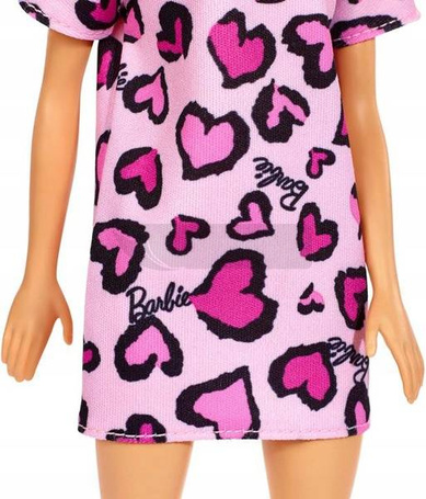 Lalka Barbie w sukience różowej w serduszka GHW45