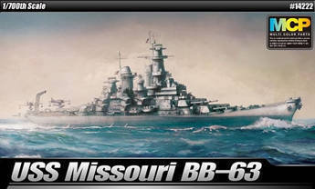 Model plastikowy BB-63 USS Missouri