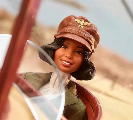 LALKA BARBIE kolekcjonerska Bessie Coleman HJX36