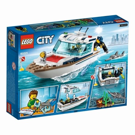 LEGO City 60221 Jacht