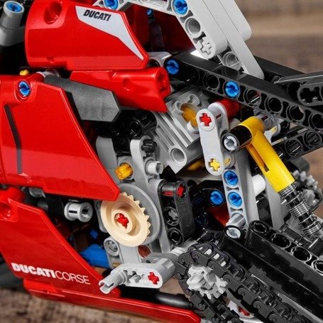 LEGO Technic 42107 Ducati Panigale V4 R 42107