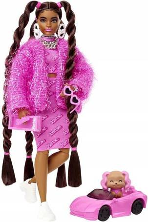 Lalka Barbie Extra Moda z pieskiem w autku HHN06