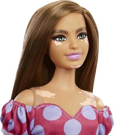 Lalka Barbie Fashionistas brunetka w sukience w kropki GRB62