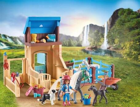 PLAYMOBIL HORSES OF WATERFALL 71353 AMELIA I WHISPERS Z BOKSEM STAJENNYM