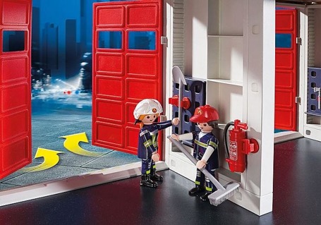 Playmobil 9462 Duża remiza strażacka z lądowiskiem