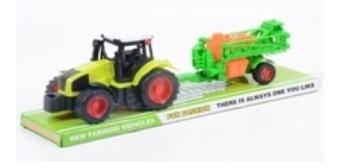 Traktor z opryskiwaczem